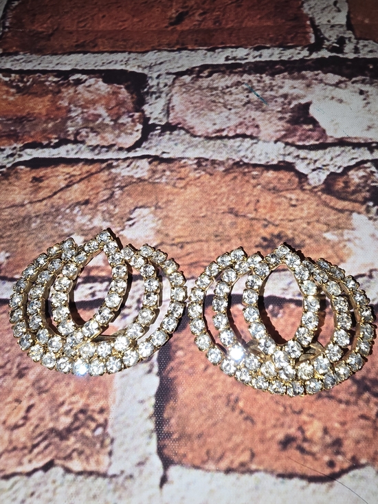 Vintage Jewelry - Vintage Shoe Clips - Clear Rhinestone Statement